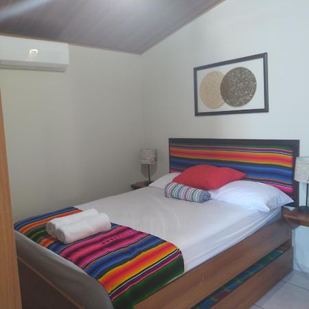 Hotel Antiguo Antiguo Cuscatlán Chambre photo