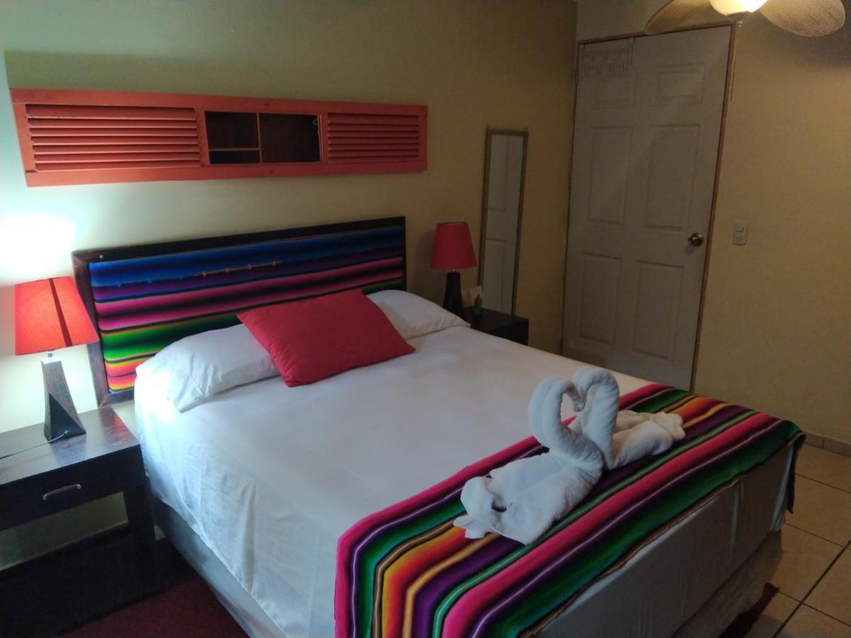 Hotel Antiguo Antiguo Cuscatlán Extérieur photo