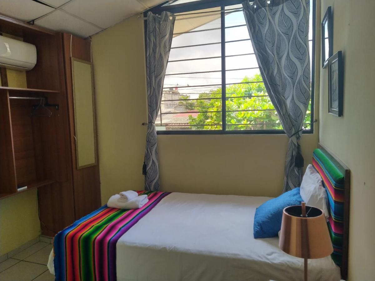 Hotel Antiguo Antiguo Cuscatlán Extérieur photo