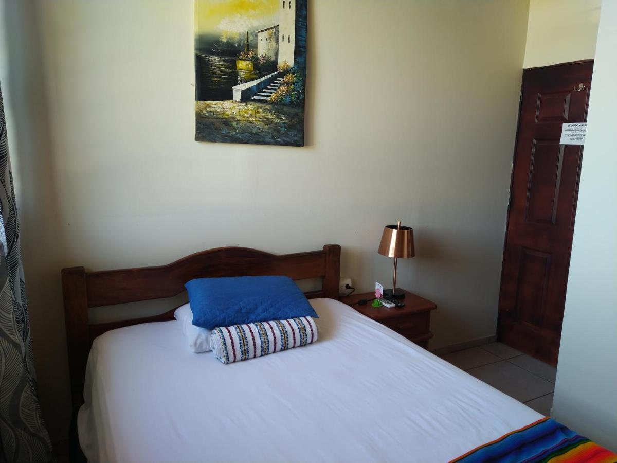 Hotel Antiguo Antiguo Cuscatlán Chambre photo