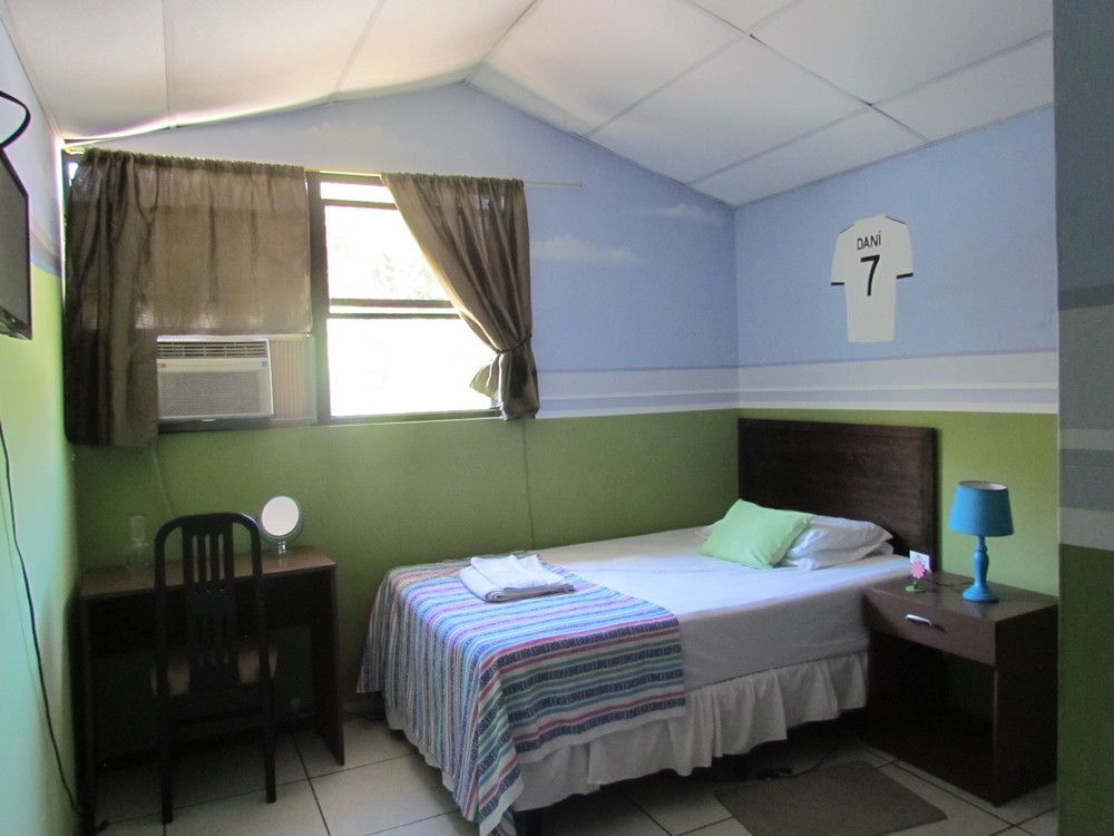 Hotel Antiguo Antiguo Cuscatlán Extérieur photo
